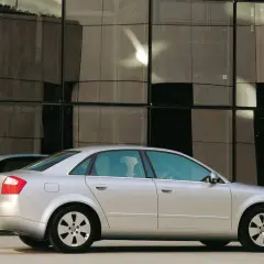 Audi A4 B6: Który silnik benzynowy wybrać? Poradnik i rekomendacje