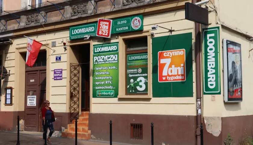 Lombard: Jak działa? Nowe przepisy, koszty i co zastawić